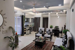 Anand's Aashiyana Homestay Room R1
